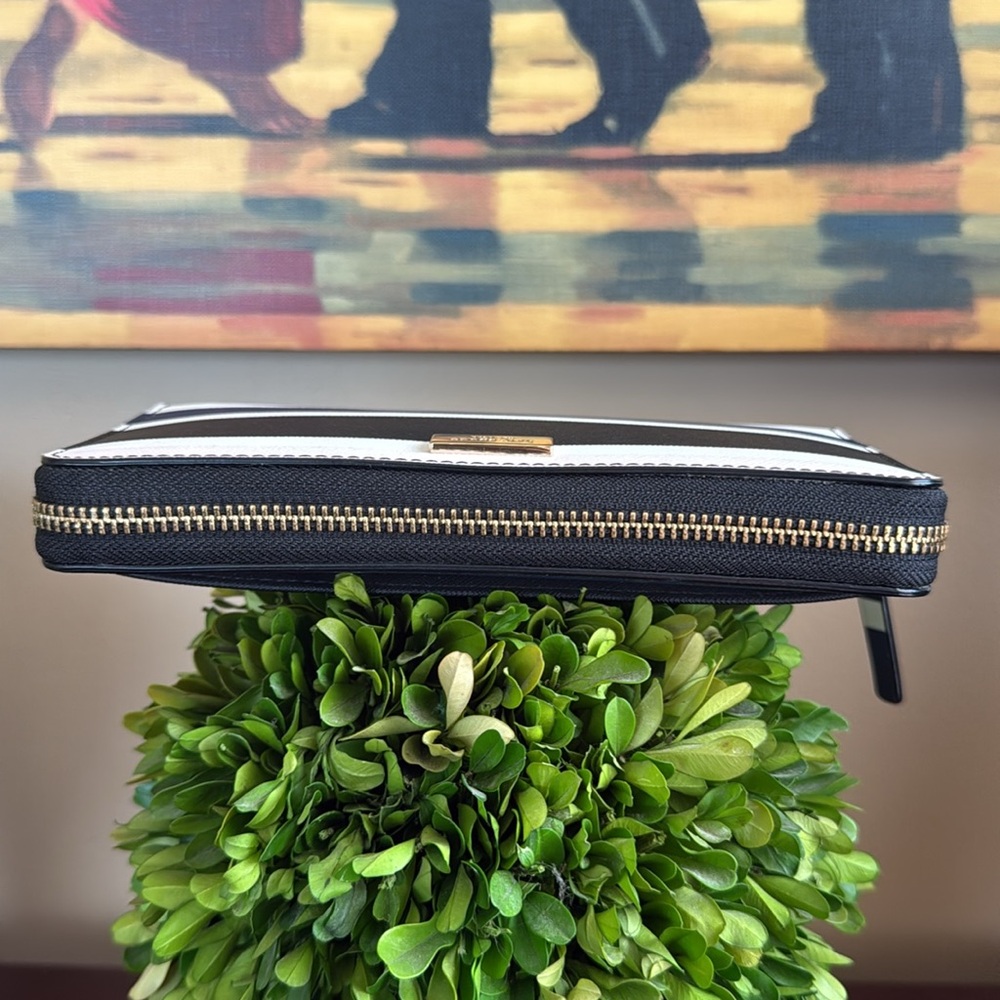 KATE SPADE ♠️ New York 🖤Neda🖤 LAUREL WAY PRINTED CRUISE STRIPE WALLET 🌟EUC🌟 - Picture 7 of 17